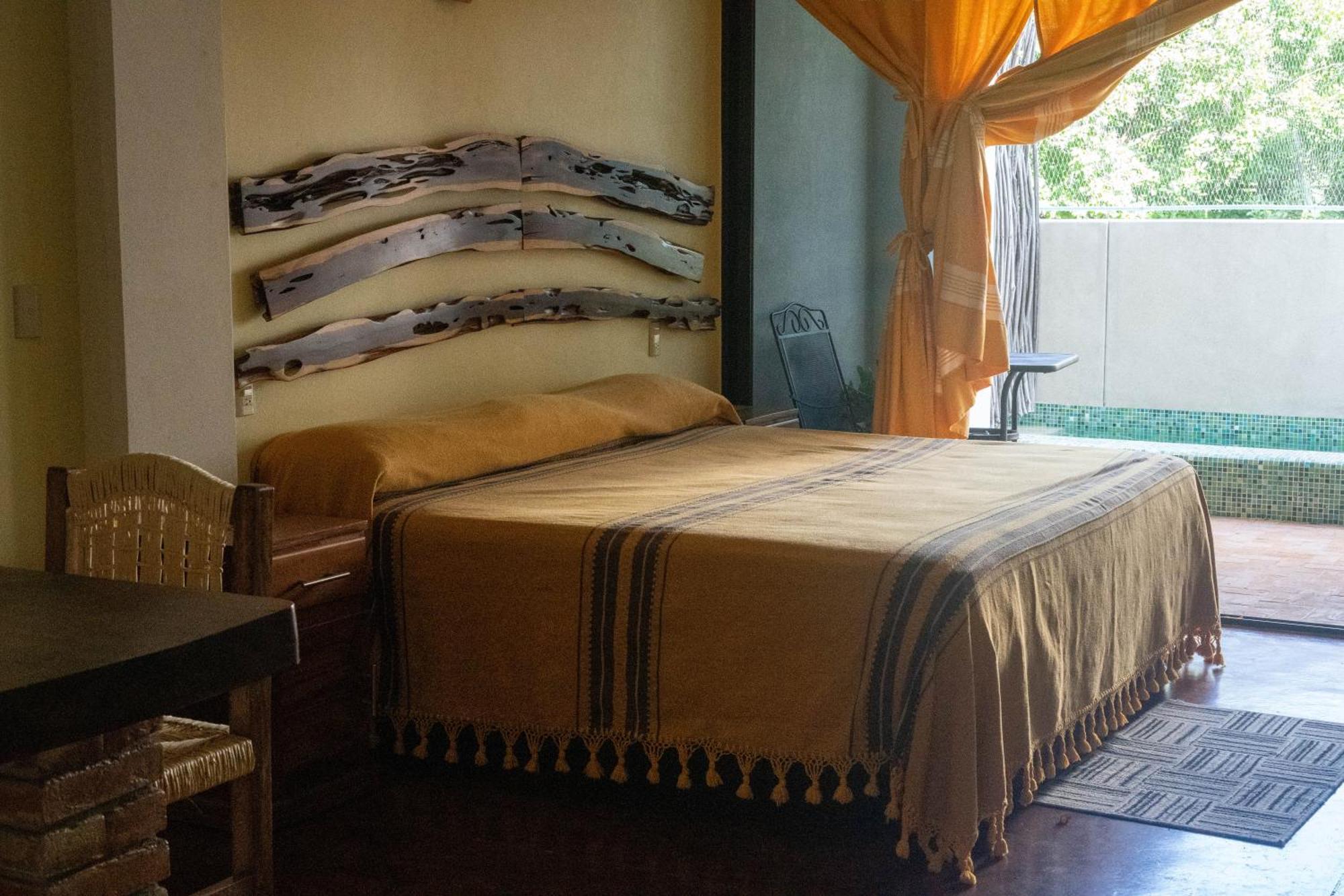 Madre Tierra Hotel & Coworking Puerto Escondido  Exterior photo