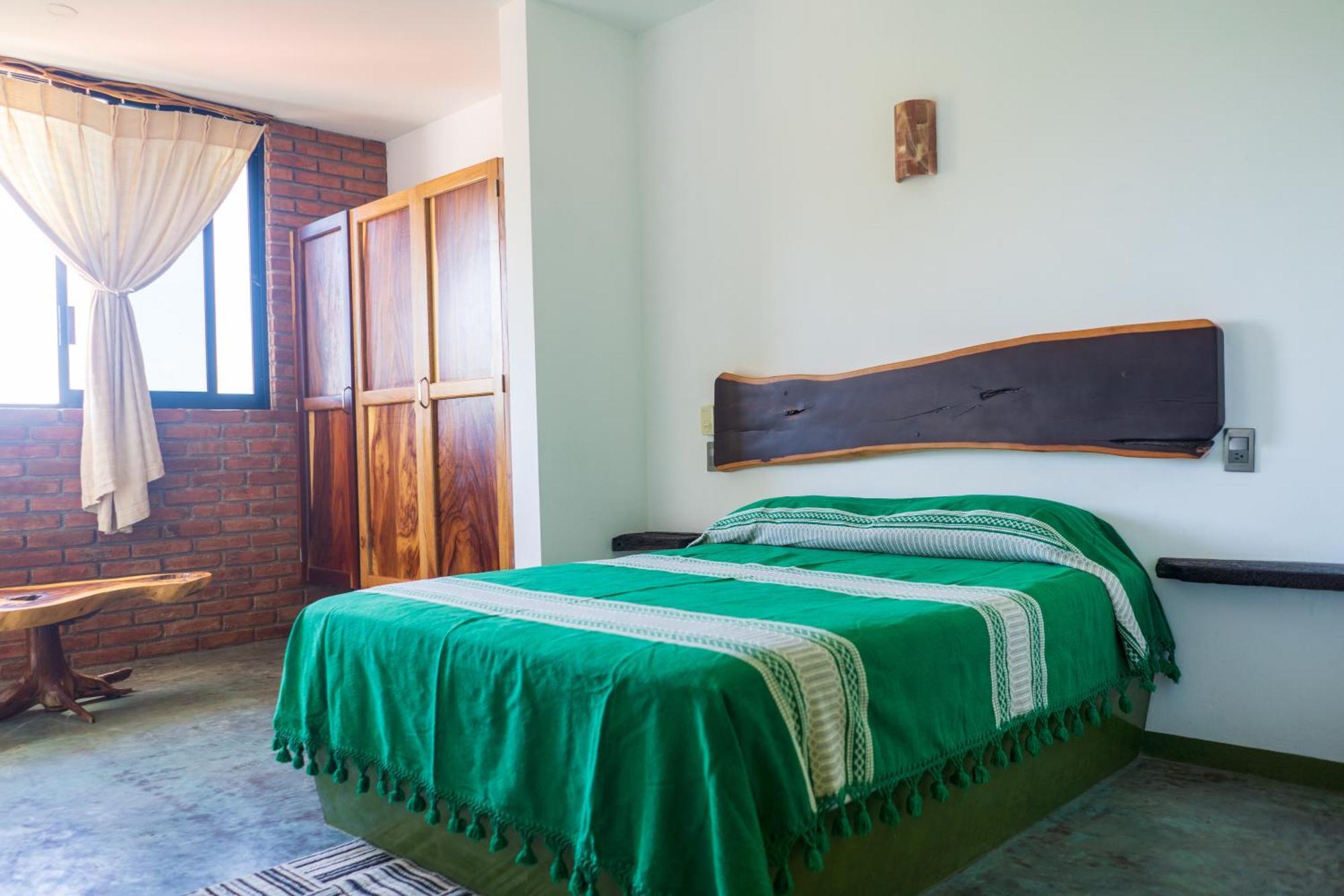 Madre Tierra Hotel & Coworking Puerto Escondido  Exterior photo