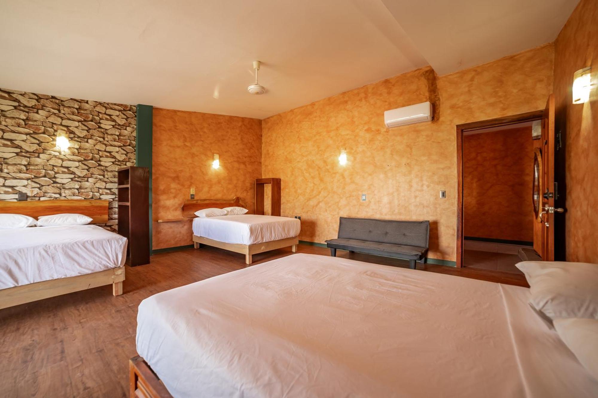 Madre Tierra Hotel & Coworking Puerto Escondido  Exterior photo