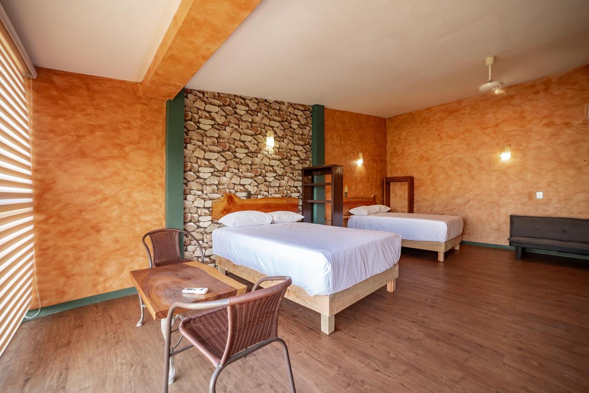 Madre Tierra Hotel & Coworking Puerto Escondido  Exterior photo